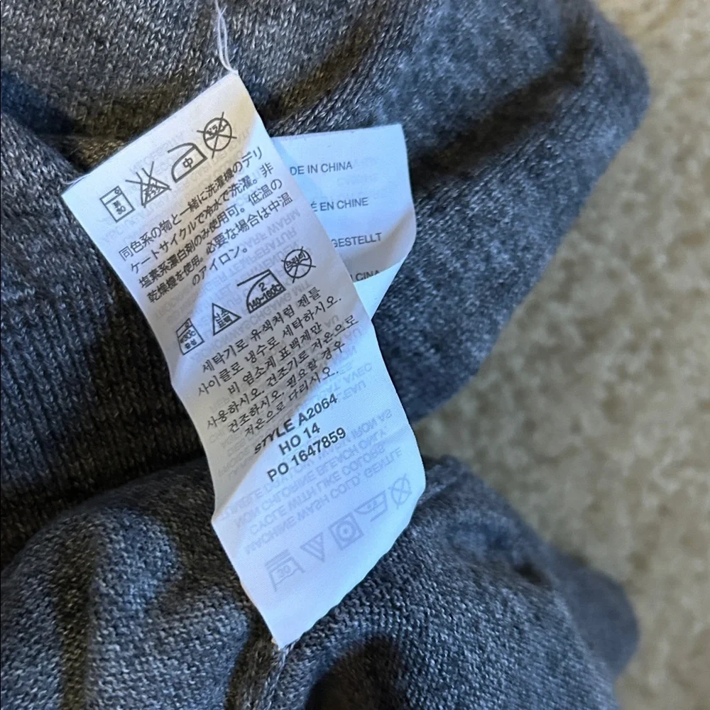 J Crew cotton sweater-sweatshirt (x-small slim) - Picture 3 of 4